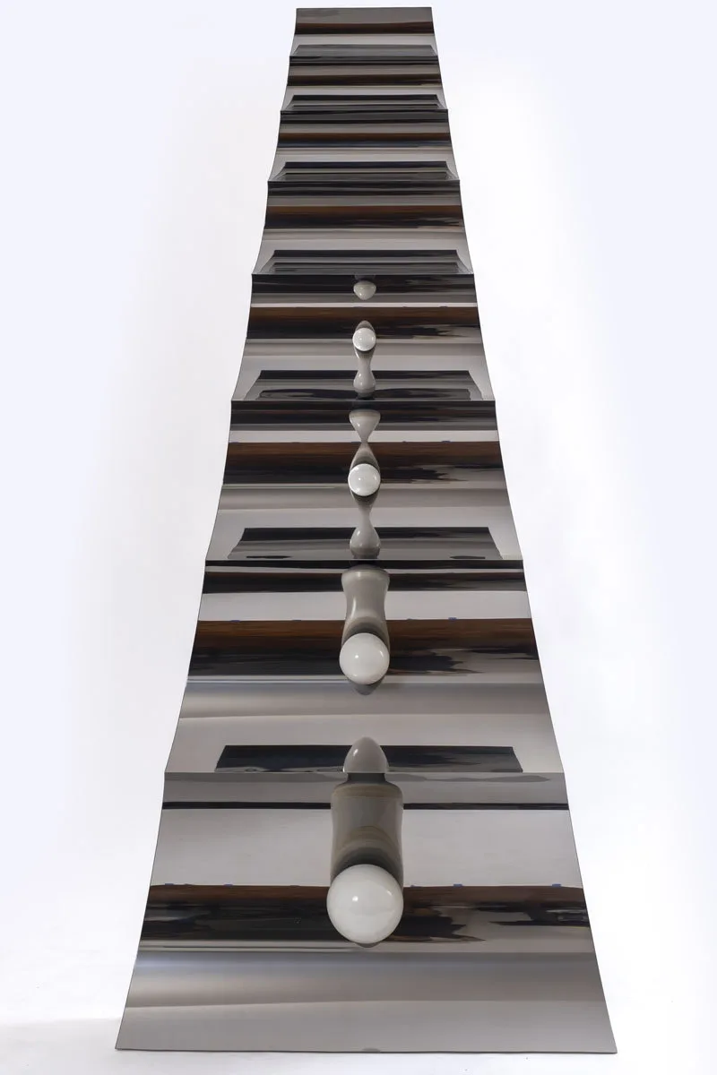 Espaço infinito — Yutaka Toyota