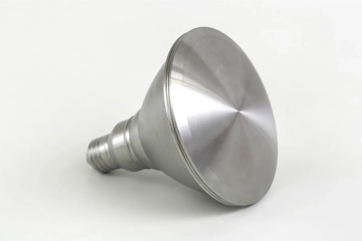 Par Bulb — Iran do Espirito Santo